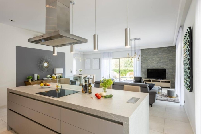 cd9f7ce7-f3be-4028-b20e-e66efce03154