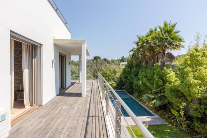 edb6777c-c272-4c0c-a373-eef23536b099