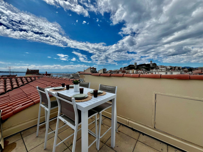 WhatsApp Image 2025-02-24 at 10.47.54 (1)